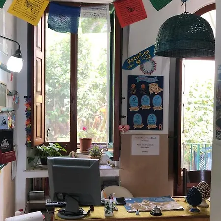 Hostel House *